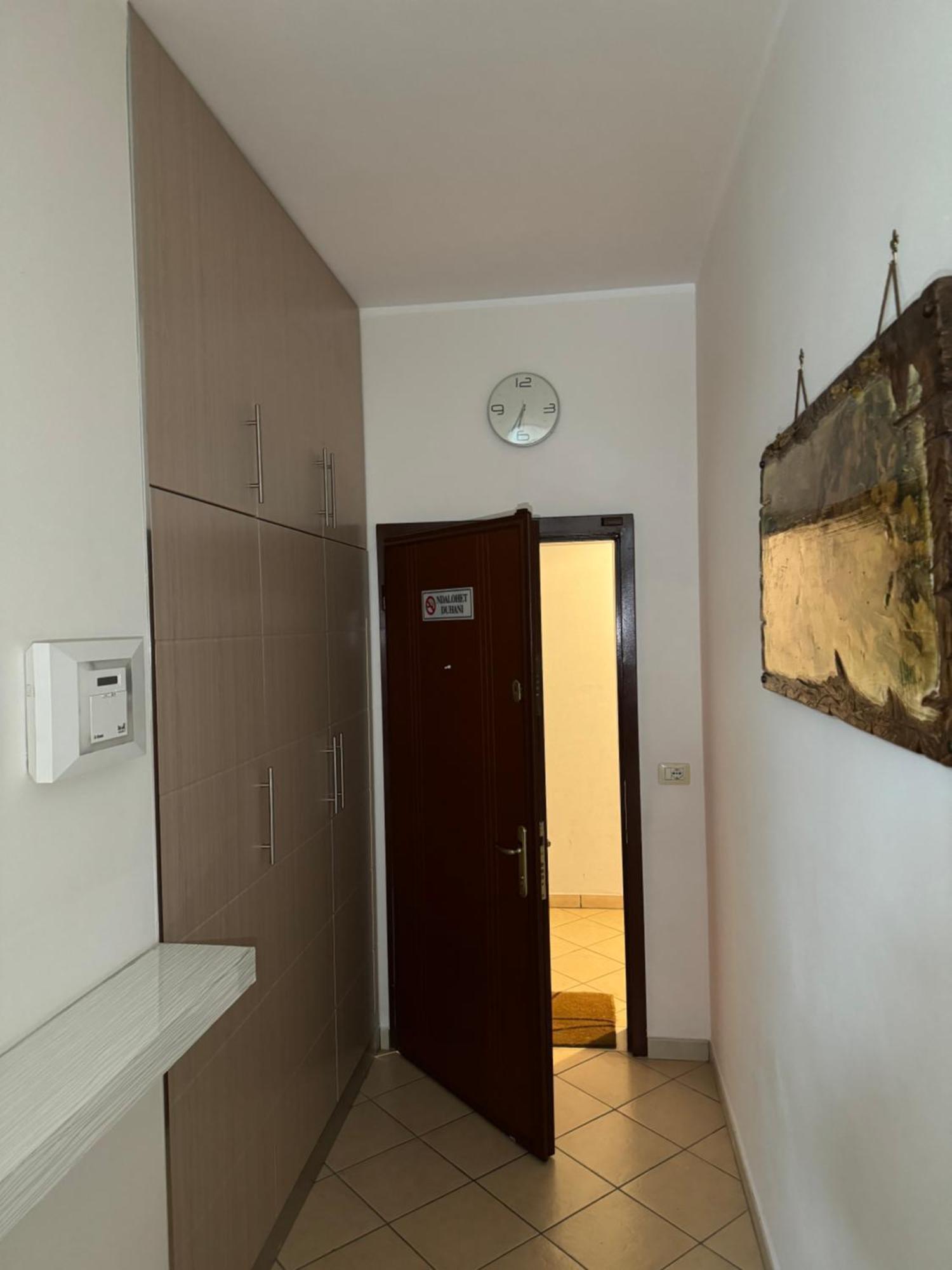 3 Bedrooms Apartment Shkodër Exteriör bild