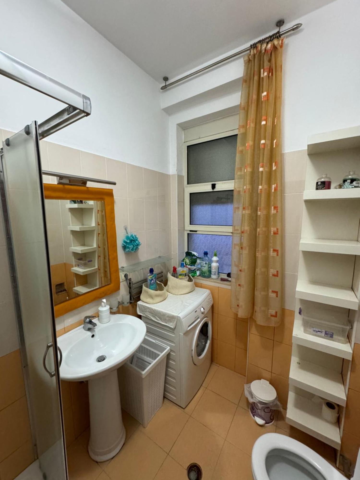3 Bedrooms Apartment Shkodër Exteriör bild